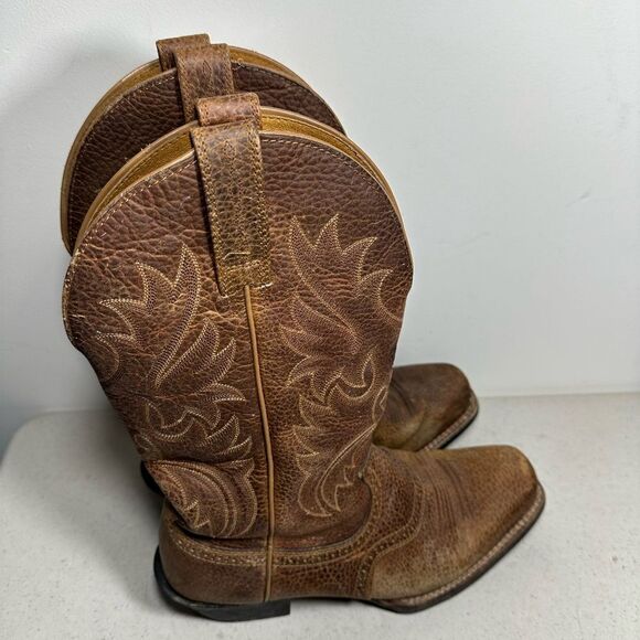 Ariat Mens Legend Performance Brogue Saddle Vamp Cowboy Western Boot 9 EE 35732 - Picture 1 of 6